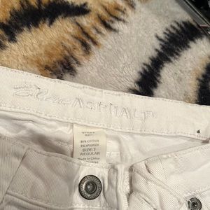 Jenas white size 7 reg